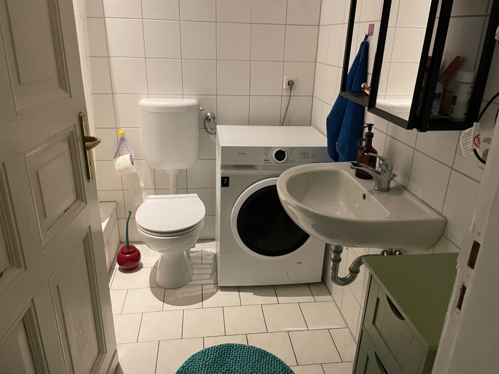 Gemütliche 1 Zimmer Wohnung - Zwischenmiete – Eberswalderstr 16, 10437 Berlin Prenzlauer Berg – Vorschaubild 4