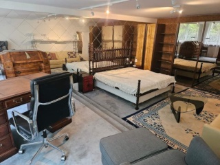 Anzeigenbild: Fully furnished private room available for 1 person in a big spacious house for 15 days.