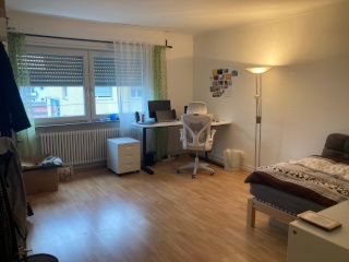 Zentral & gemütlich: Helles WG-Zimmer in Top-Lage