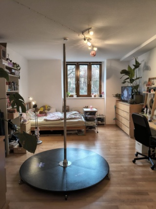 Anzeigenbild: Mädels WG in bester Lage