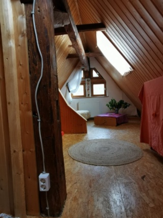 Dachgeschoss im Grünen