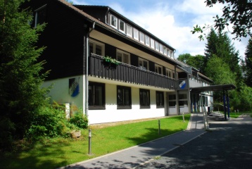 Studentenzimmer 35m2 Unmöbliert (Zimmer 13 & Zimmer 2)