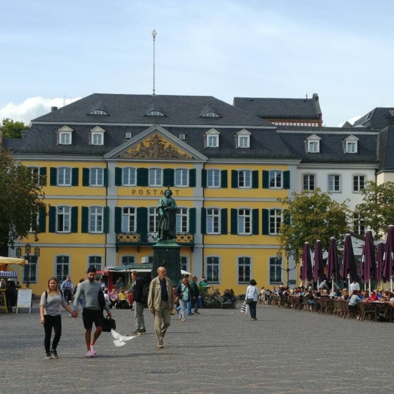 COZY APARTMENT in Bonn Zentrum (November 2026) – Florentiusgraben, 53111 Bonn Zentrum – Vorschaubild 15
