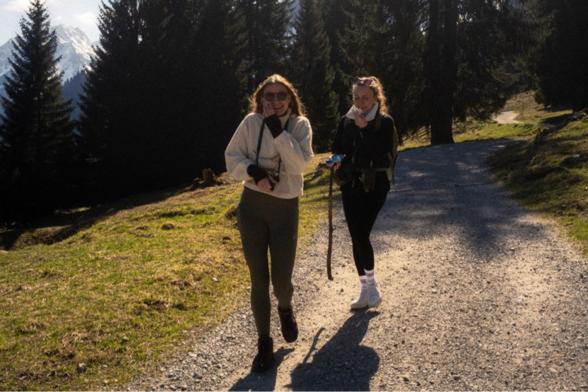 Anzeigenbild: Sport- & Kaffeebegeisterte liebe Mitbewohnerin sucht nette WG