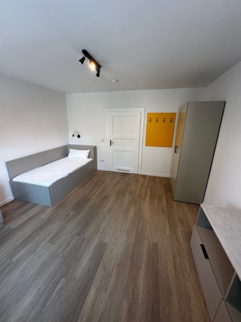 WG-Zimmer St.Peter Schloßstraße 32 - Zi. 10: 590 Euro warm