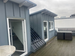 Wohnung mit Einbauküche und Terrasse