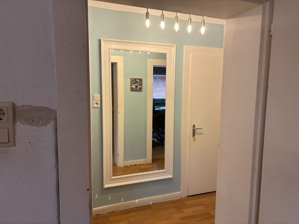Möblierte 3-Zimmer-Wohnung in Darmstadt zur Zwischenmiete (1–4 Monate) (keine Kaution) // Furnished 3-room apartment in Darmstadt for temporary sublet (1–4 months) (no deposit) – Klappacher Straße, 64285 Darmstadt Bessungen – Vorschaubild 10