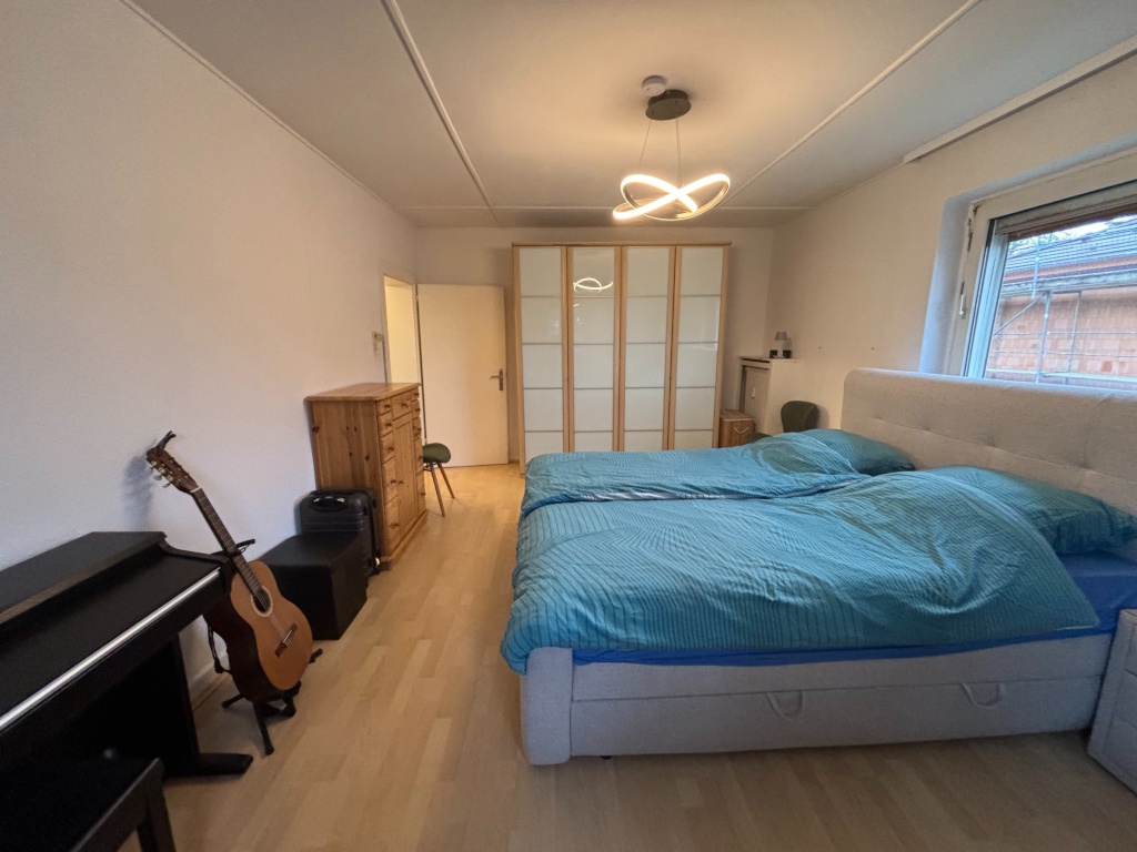 Möblierte 3-Zimmer-Wohnung in Darmstadt zur Zwischenmiete (1–4 Monate) (keine Kaution) // Furnished 3-room apartment in Darmstadt for temporary sublet (1–4 months) (no deposit) – Klappacher Straße, 64285 Darmstadt Bessungen – Vorschaubild 13