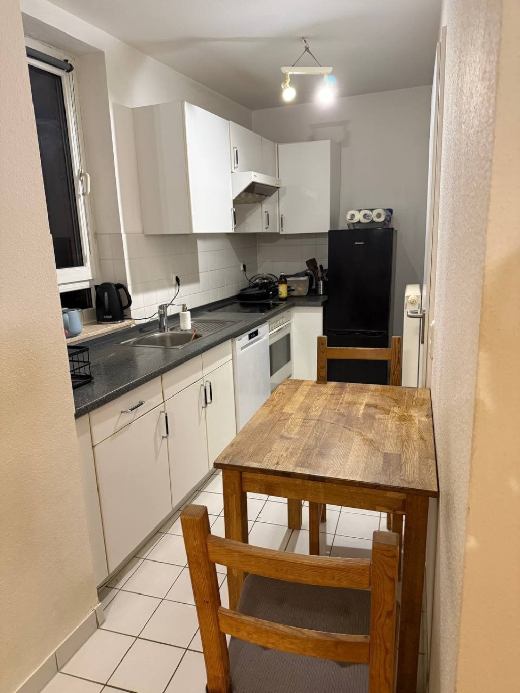 1-Zimmer Studio Lichtenberg 01.10.2026 - 01.01.2027 800eur pro monat – Plauener Straße, 13055 Berlin Lichtenberg – Vorschaubild 4