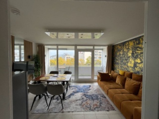 Anzeigenbild: Ab sofort frei: Möbliertes 1,5-Zi.-Apartment mit Balkon in Mainz