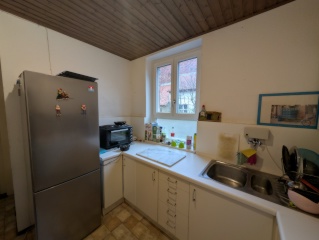 A centrally located comfortable room, up for sublet