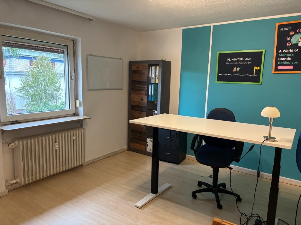 Möblierte 3-Zimmer-Wohnung in Darmstadt zur Zwischenmiete (1–4 Monate) (keine Kaution) // Furnished 3-room apartment in Darmstadt for temporary sublet (1–4 months) (no deposit) – Klappacher Straße, 64285 Darmstadt Bessungen – Vorschaubild 7