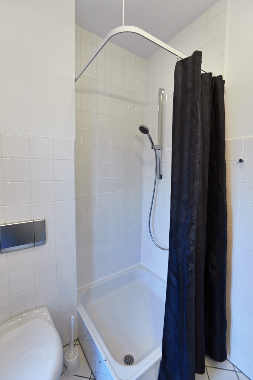 Modern möbliert & ruhig gelegen: 2-Zimmer-Wohnung im 1. OG mit Grünblick – 40223 Düsseldorf Flehe – Vorschaubild 7