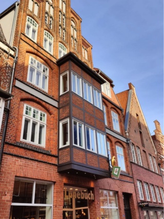 sonniges Altbauzimmer direkt am Sande🌟