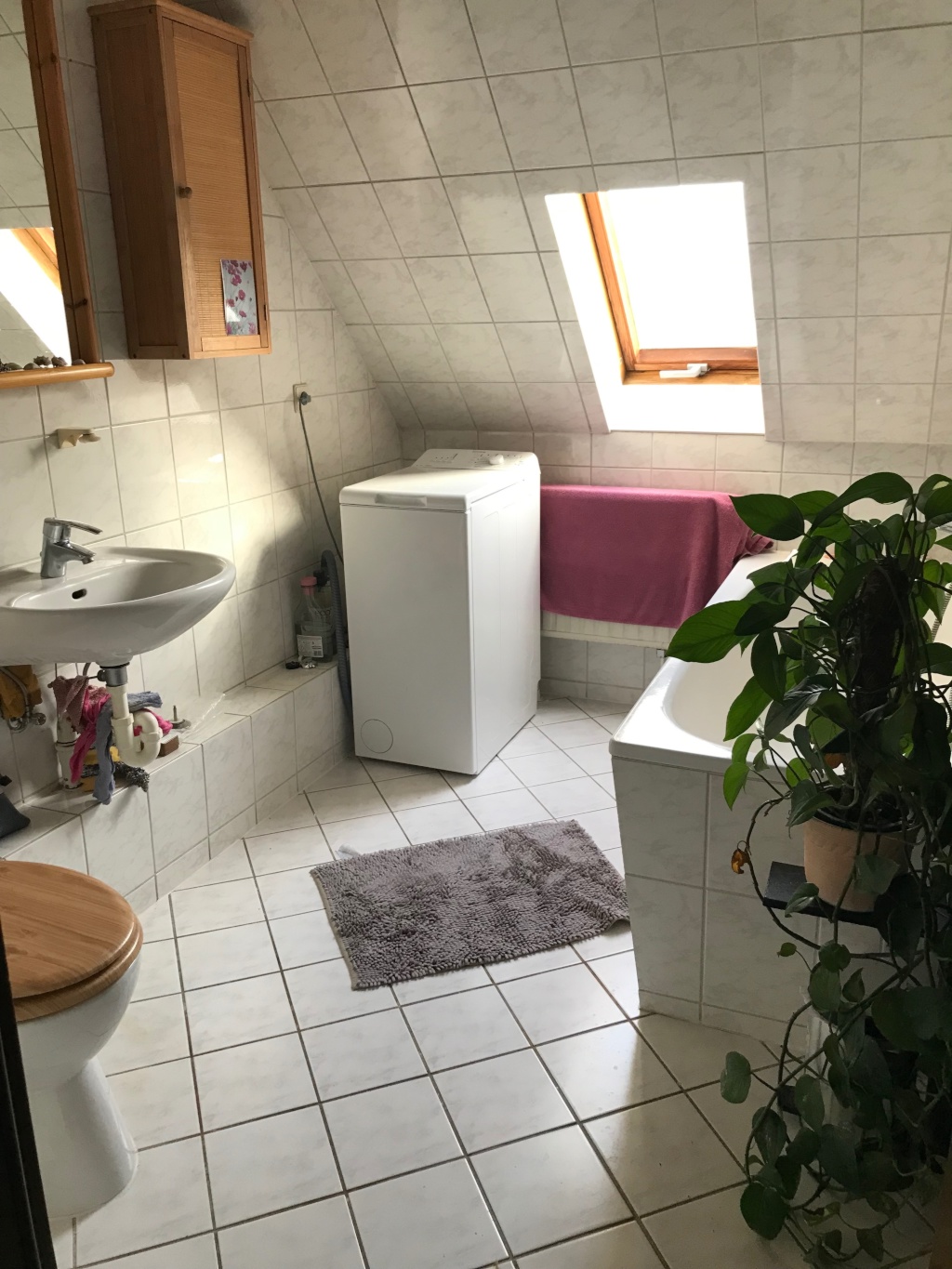 Schöne Wohnung im Zentrum - Zwischenmiete – 4109 Leipzig Zentrum-West – Vorschaubild 3