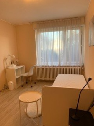 Imagen del anuncio: Zimmer in 3er-WG für Frau