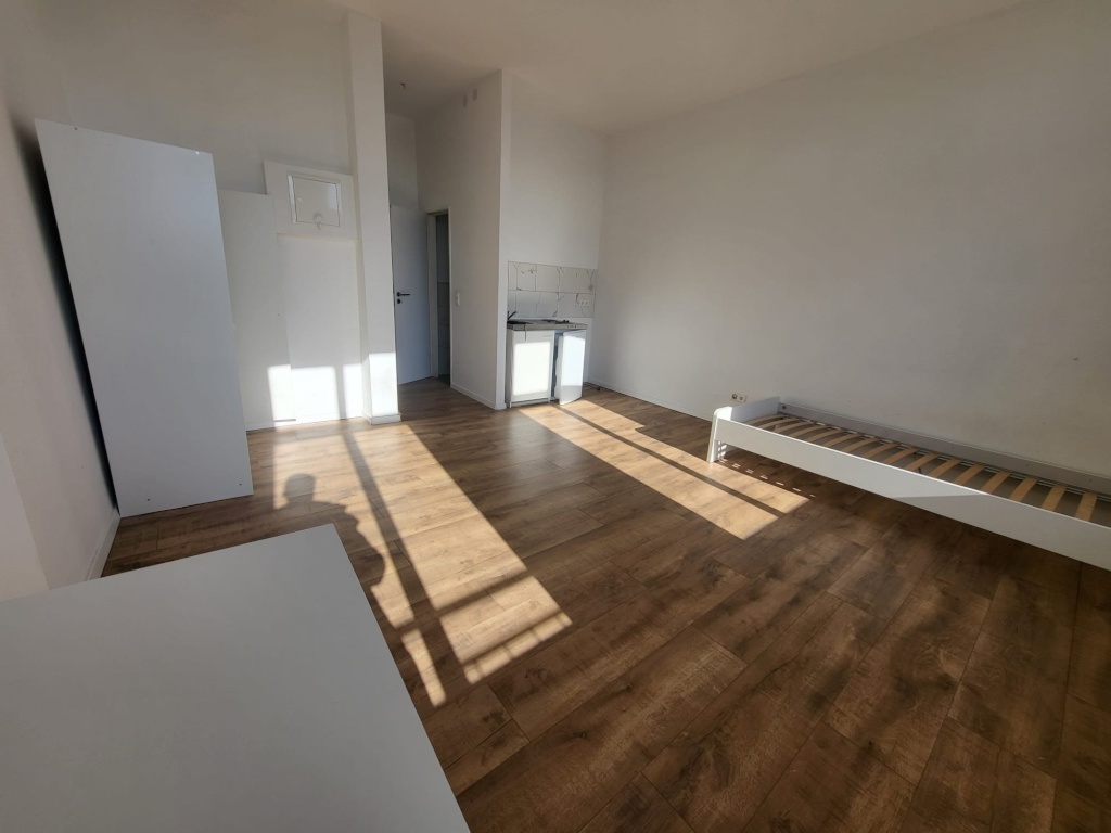 Möbliertes Apartment in Bonn-Zentrum – direkt an der Kirschblütenstraße – Kölnstraße, 53111 Bonn Zentrum – Vorschaubild 3