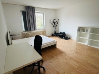 Anzeigenbild: Room in 2er WG