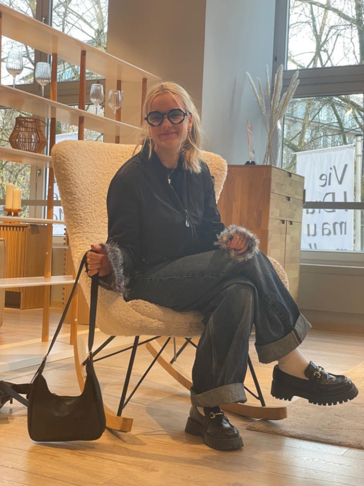 Ad image: Maus sucht Haus (also WG)🐭👀🏡