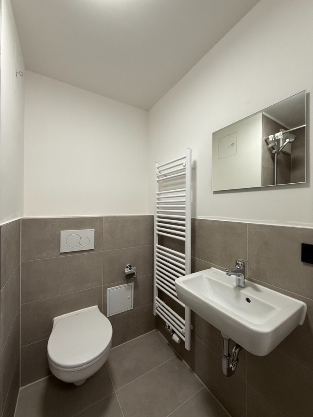 MA - möbliertes Singleapartment – 68169 Mannheim Neckarstadt – Vorschaubild 2