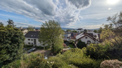 Anzeigenbild: 1 Zimmer in großem 5-er WG-Haus zu vermieten