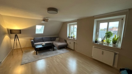 Dachgeschosswohnung kurzfristg im März für einen Monat frei