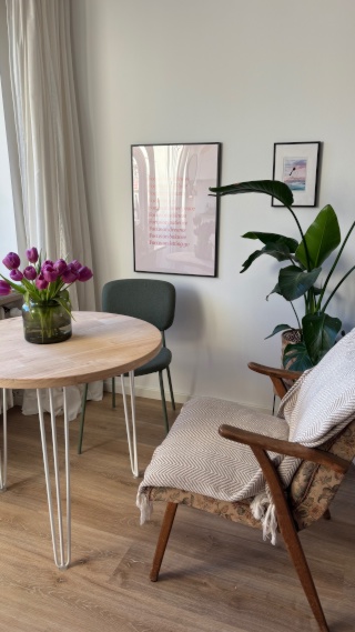 Zwischenmiete 15. April - 15. Juni 1-Zimmerwohnung