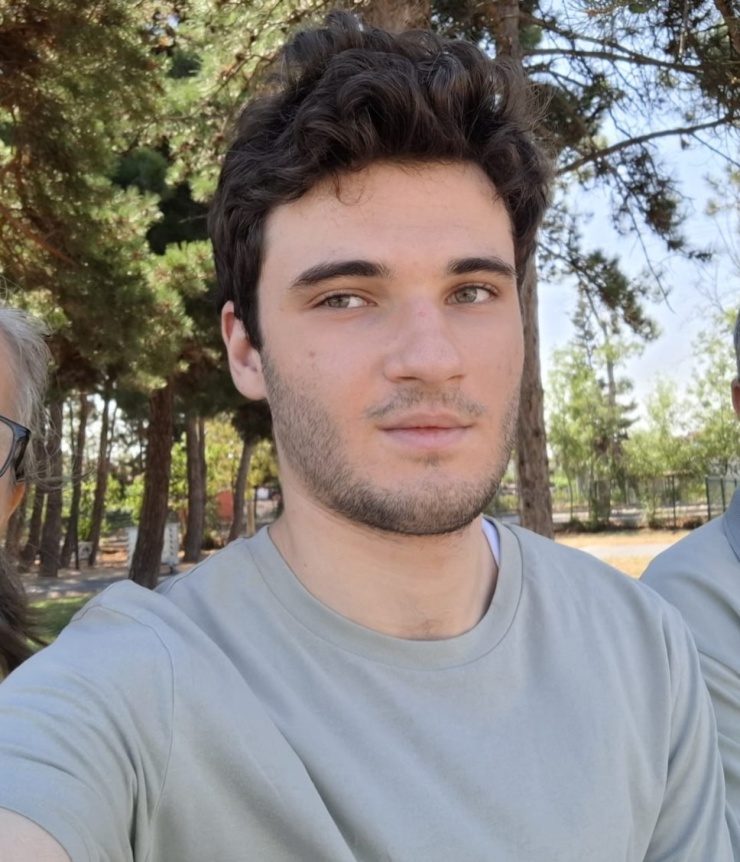 Ad image: Student der Universität Bremen sucht langfristiges WG-Zimmer