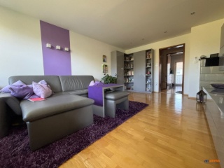 WG-Zimmer (21,6 qm) mit Balkon & eigener Klimaanlage in – ab 01.05