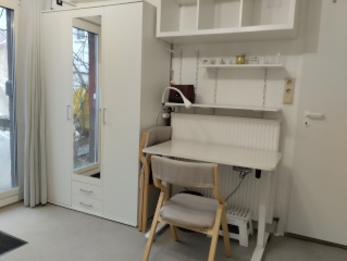 Imagen del anuncio: Studio (1-Zimmer-Apartment), möbliert, alles inklusiv, 550 €/Monat. Für eine Person ab 01.05.2026.-----------Studio (1-room apartment),  furnished, all inclusive, € 550/month. For one person from may 1st, 2026.