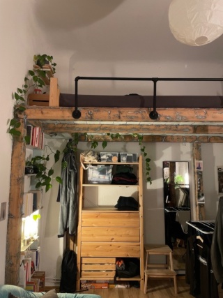 Zentrales WG-Zimmer zur Untermiete vom 1.03 bis 11.06