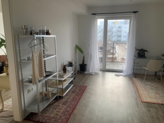 2-Zimmer-Wohnung, ab sofort-30.04.2016