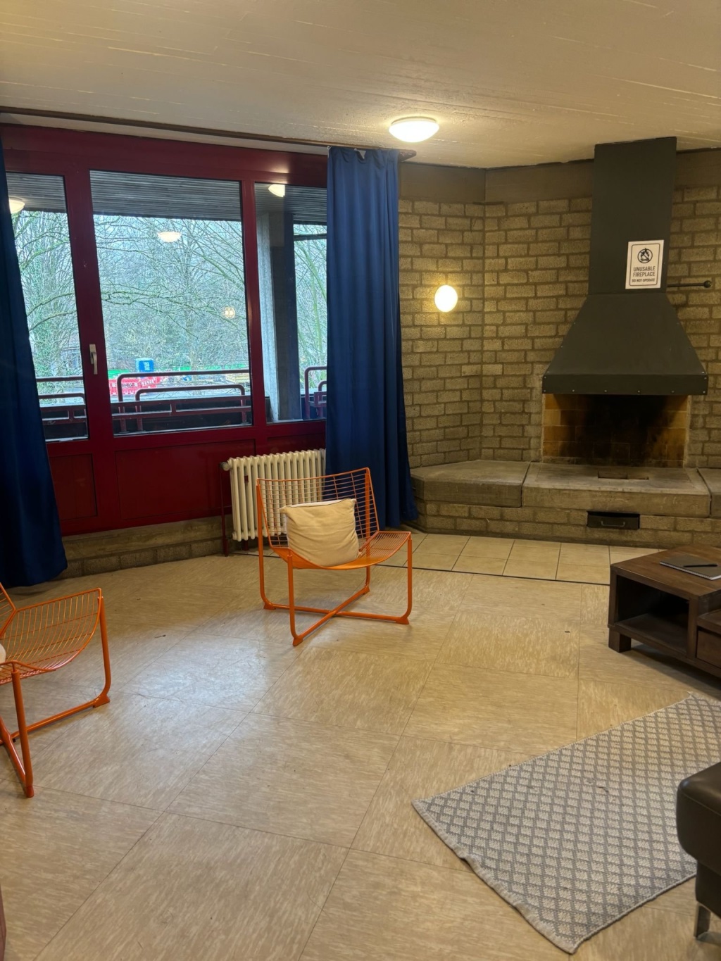 WG-Zimmer Eller Am Straußenkreuz - Gemeinschaftsraum mit Loggia