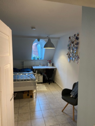 Anzeigenbild: Gemütliches Zimmer in 4er WG