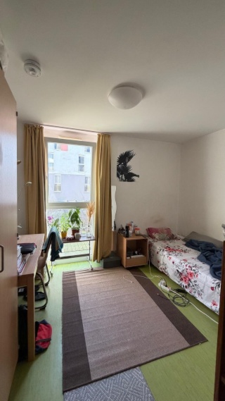 Full furnished ready to move room in a Shared Apartment of Student Wohnheim