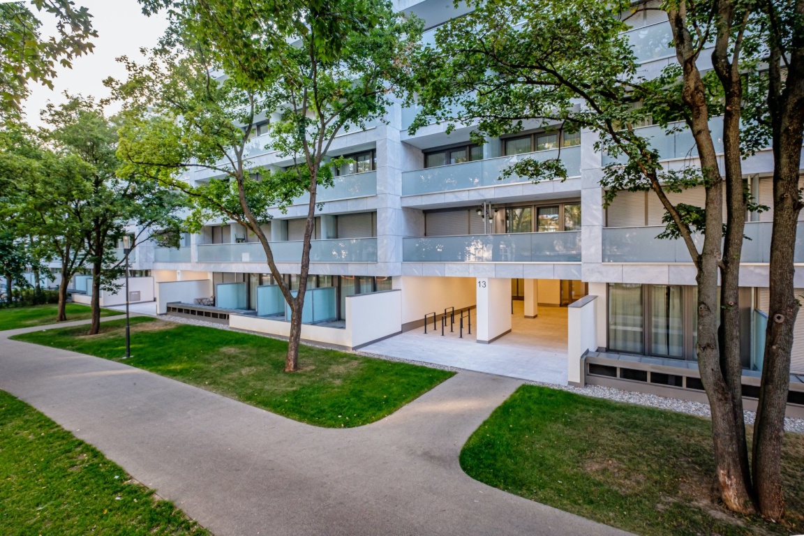 Wunderschönes voll möbliertes 1-Zimmer-Apartment Smart in Stuttgart - ab 6 Monaten Mindestmietdauer – Tunzhoferstr 9-13, 70191 Stuttgart Nord – Vorschaubild 7