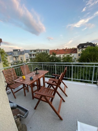 Anzeigenbild: Schönes WG-Zimmer in Vierer-Mädels WG am Westerberg