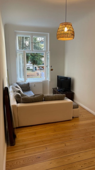 Frauen WG-Zimmer // 16 m2 Altbauwohnung in Postdam-West