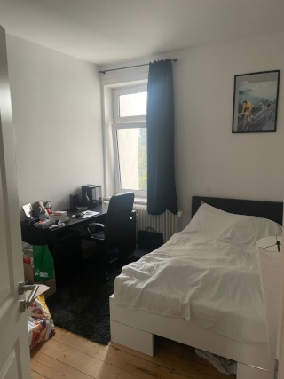 Anzeigenbild: Nettes Zimmer zur Zwischenmiete