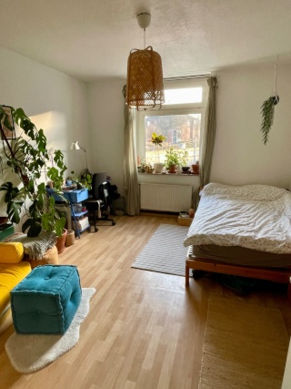 Imagen del anuncio: WG-Zimmer in 4er WG