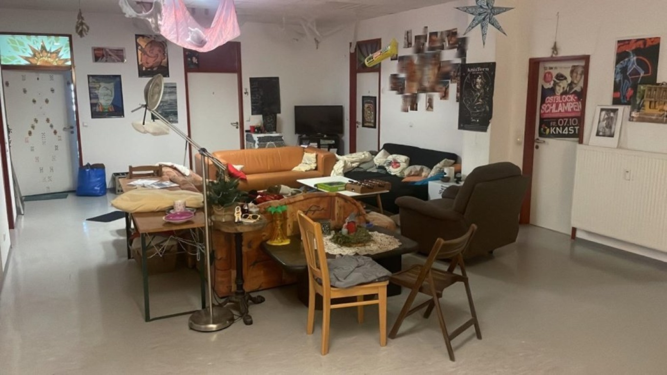Habitación en WG Altstadt Heilig-geist-gasse 411 - Wohnzimmer