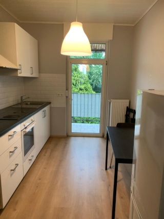 Imagen del anuncio: Lichtdurchflutete 2-Zimmer-Altbauwohnung (60 m2) – 5 Min. zum Main, Offenbach-Bürgel