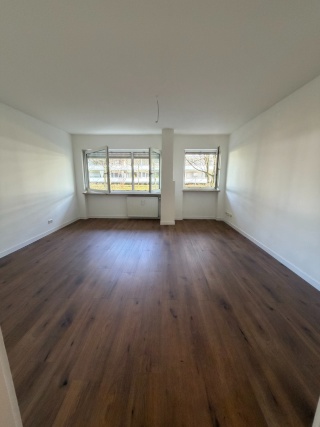 Sanierte 2 Zimmer Wohnung in Bogenhausen