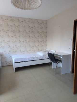 Anzeigenbild: Double shared room in friendly WG in Erlangen ( Egidienstraße , 91058 Erlangen)