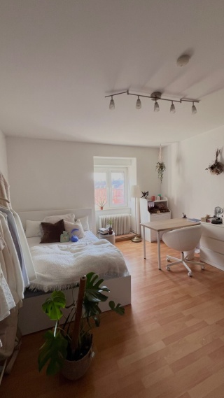 Anzeigenbild: sonniges Zimmer in 5er WG