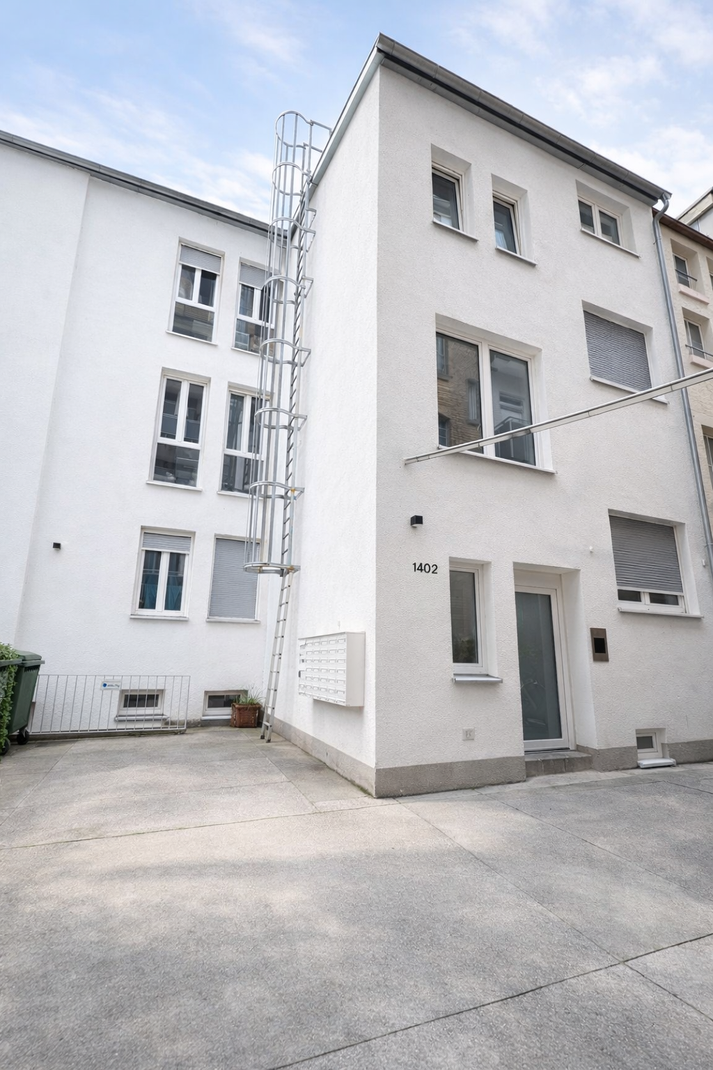 Mitten in STUTTGART ! Wunderschöne vollmöbilierte Studioapartments Ab Sofort – Neckarstraße 140/, 70190 Stuttgart Stuttgart – Vorschaubild 4