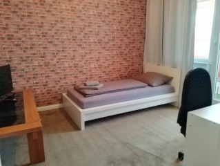 Imagen del anuncio: Freies Zimmer in 3er-WG für Studierende – Top-Lage Nähe Hochschule Bremen!