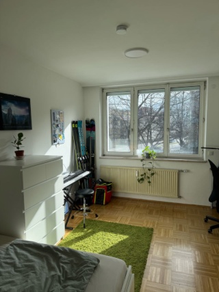 Anzeigenbild: Anfragestopp - Helles Zimmer in Wilten