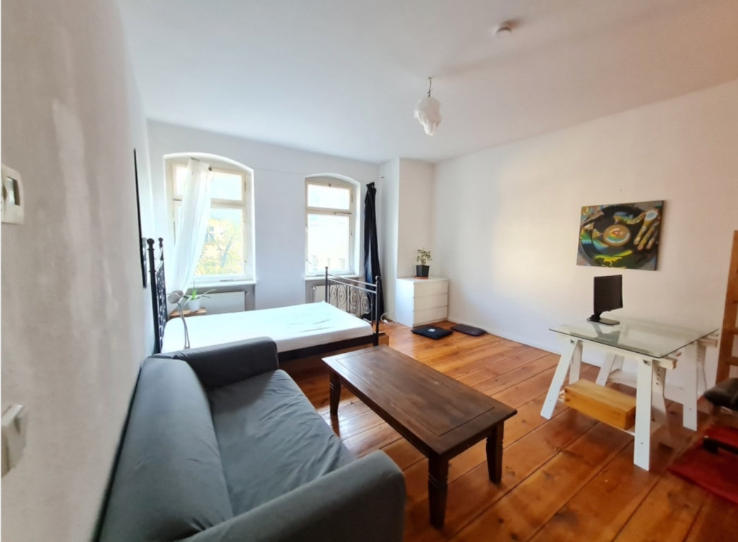 Sunny, calm & bright top floor 1-Room-Apartment in Friedrichshain / Sonnige, ruhige und geräumige 1-Zimmer-Wohnung in Friedshain – Ebertystraße 50, 10249 Berlin Friedrichshain-Kreuzberg – Vorschaubild 5