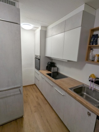 WG Haus - Großes und helles WG-Zimmer, ab Mitte/Ende April